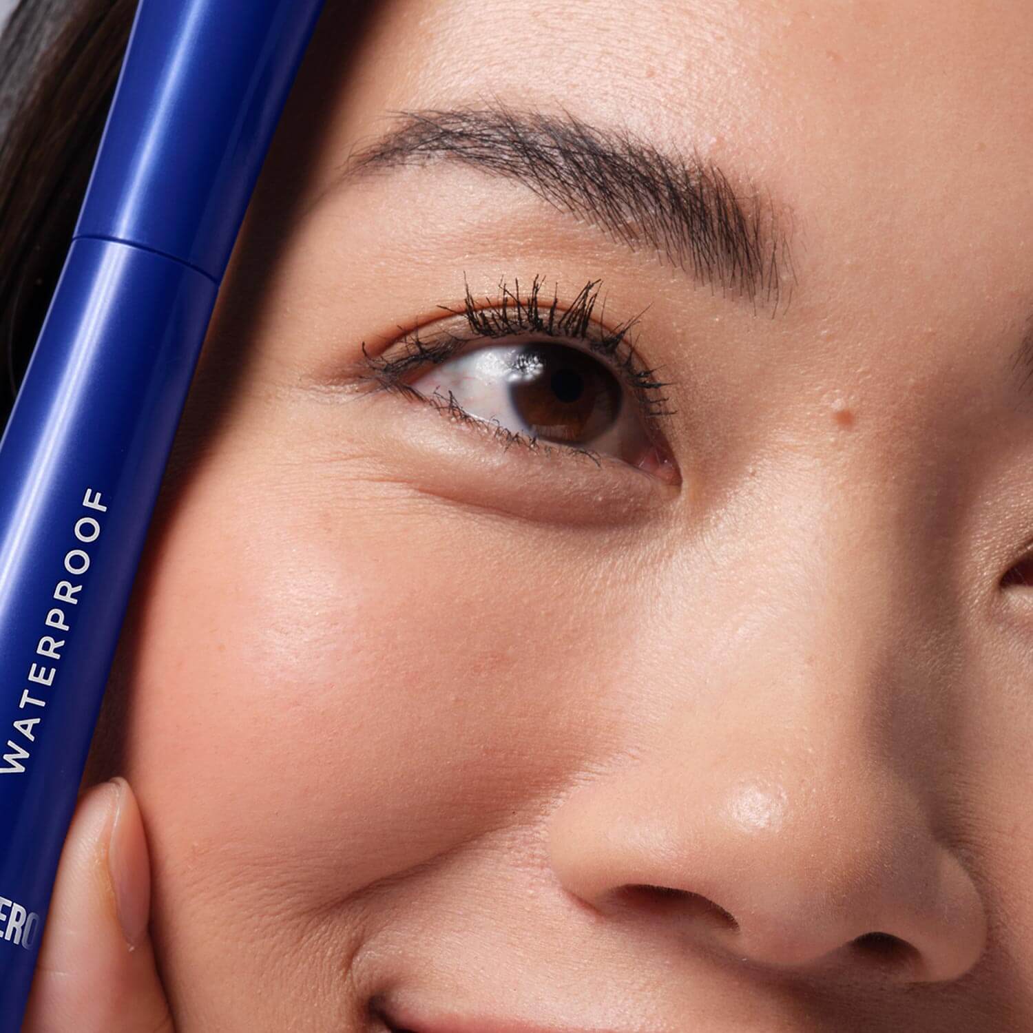 SUPERHERO WATERPROOF MASCARA (MÁSCARA PARA PESTAÑAS)